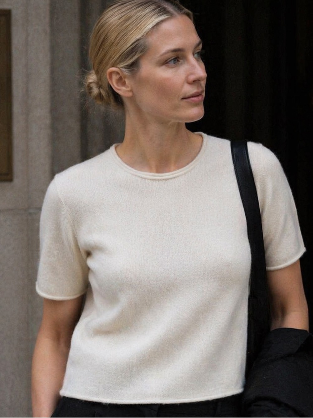 Club Monaco 100% Cashmere Sweater Ivory Classic Minimalist Short Sleeve Medium